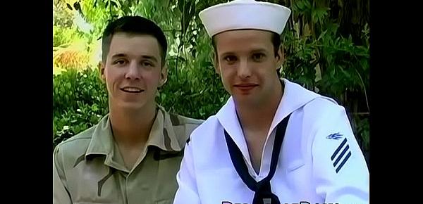  Gay military Jeremy Haynes and Matt Reynolds fucking outdoor